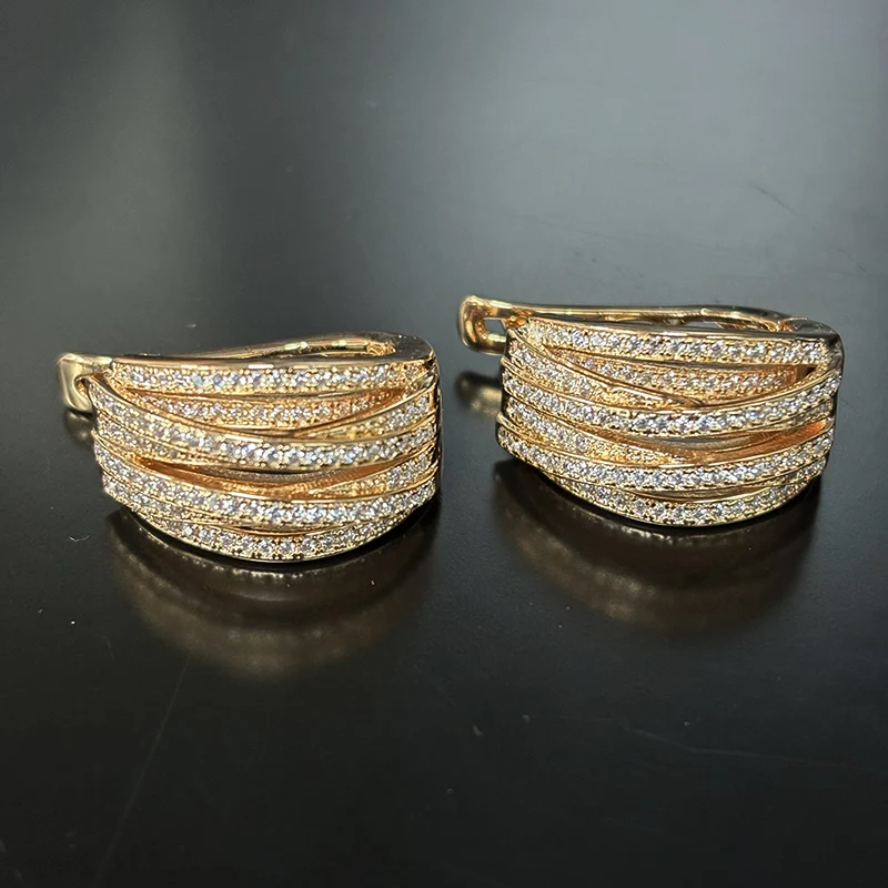 

New Style Zircon Earrings European and American Elegant Socialite Accessories Retro Magazine Style Ear Clip