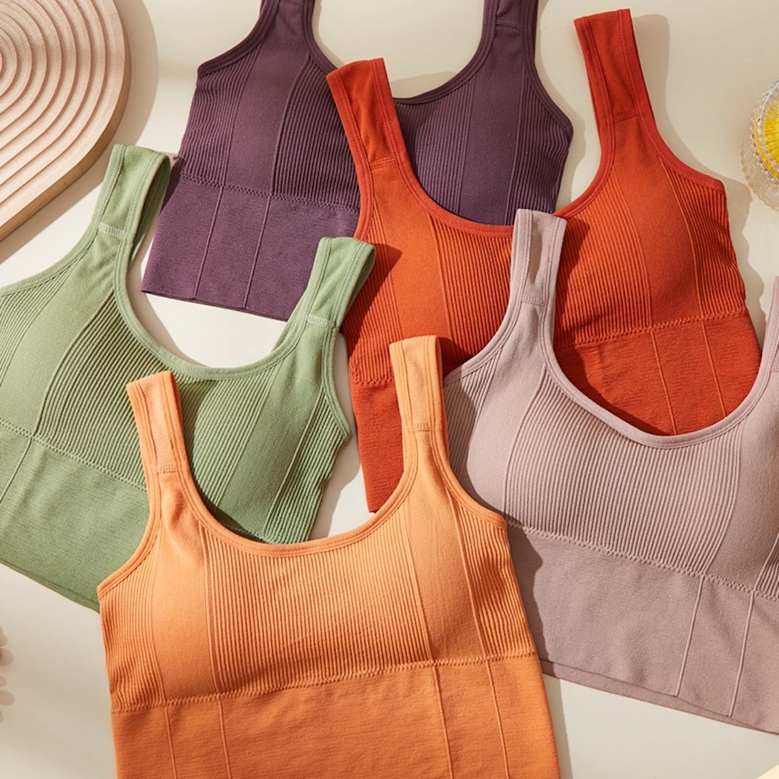Seamless Wire Free Crop Tops for Women with Built in Bras Comfortable Sexy Padded Support Yoga Workout Sports Cropped Tops