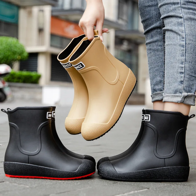 Couple Rain Boots Men's Outdoor Waterproof Work Shoes Women's Fashion Kitchen Car Wash Fishing Rubber Shoes Shoe Cover