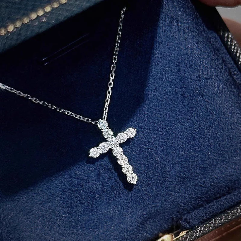 New Stainless Steel Crystal Cross Shiny Pendant Necklace for Women Minimalist Jewelry Male Female Necklaces Chokers Silver Color