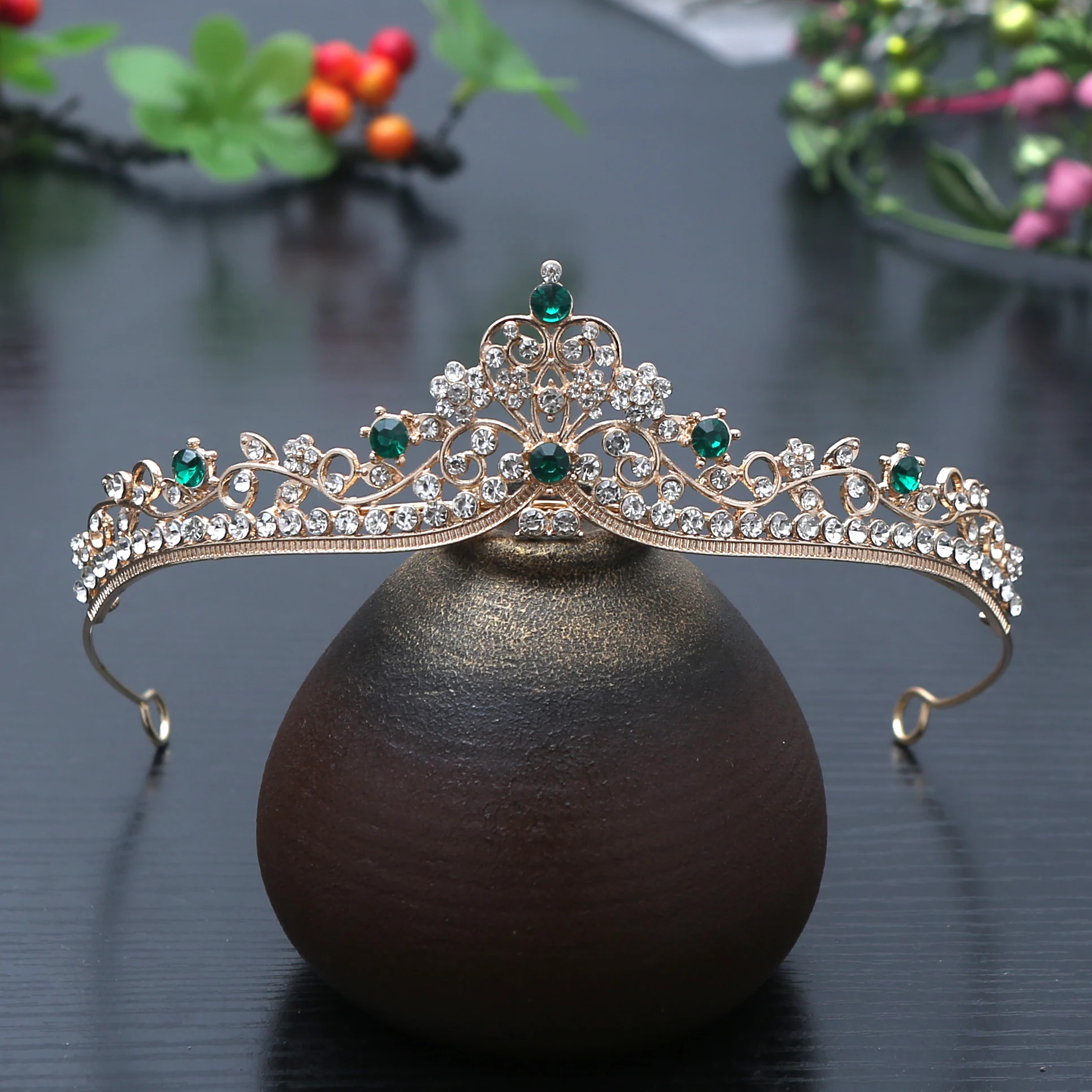 Tiara con strass placcati in argento da 1 pezzo, design delicato in filigrana, decorazioni in cristallo scintillante, perfette per matrimoni, balli di fine anno