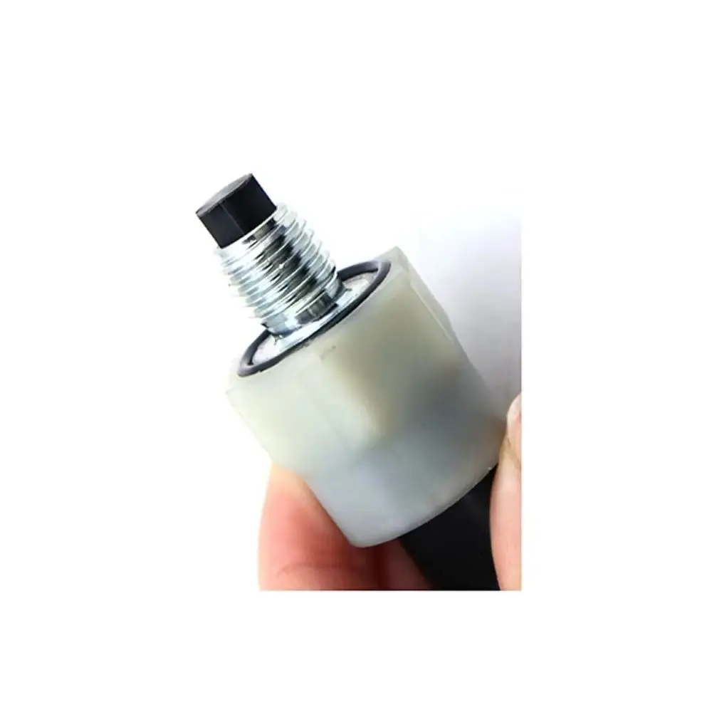 

12618613333 Engine Oil Pressure Switch Sensor For BMW X4 2015-18 F34 F30 F25 F20 F10 E84 E89 N20 N26 F22 F30 F32 NEW