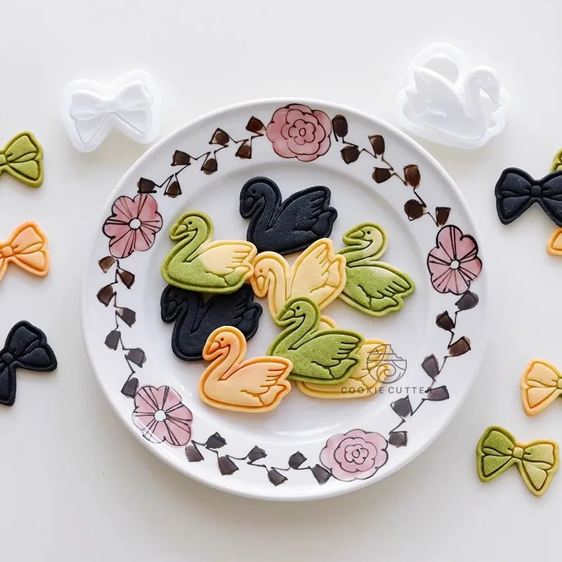 Bow Swan Cookie Plunger Cutters Fondant Cake Mold Biscuit Sugarcraft Cake Decorating Tools Valentine's Day Wedding Cookie Stamp