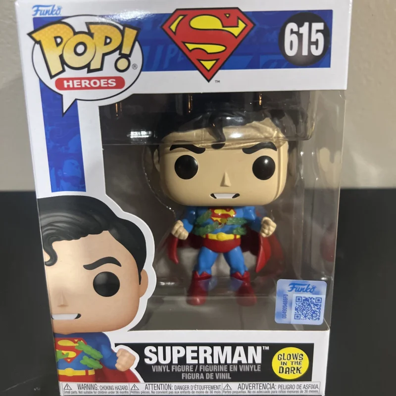 Funko Pop DC Comics Superman 615, figura de vinilo Original que brilla en la oscuridad, modelo coleccionable, juguete, decoración de escritorio, regalo para fanáticos