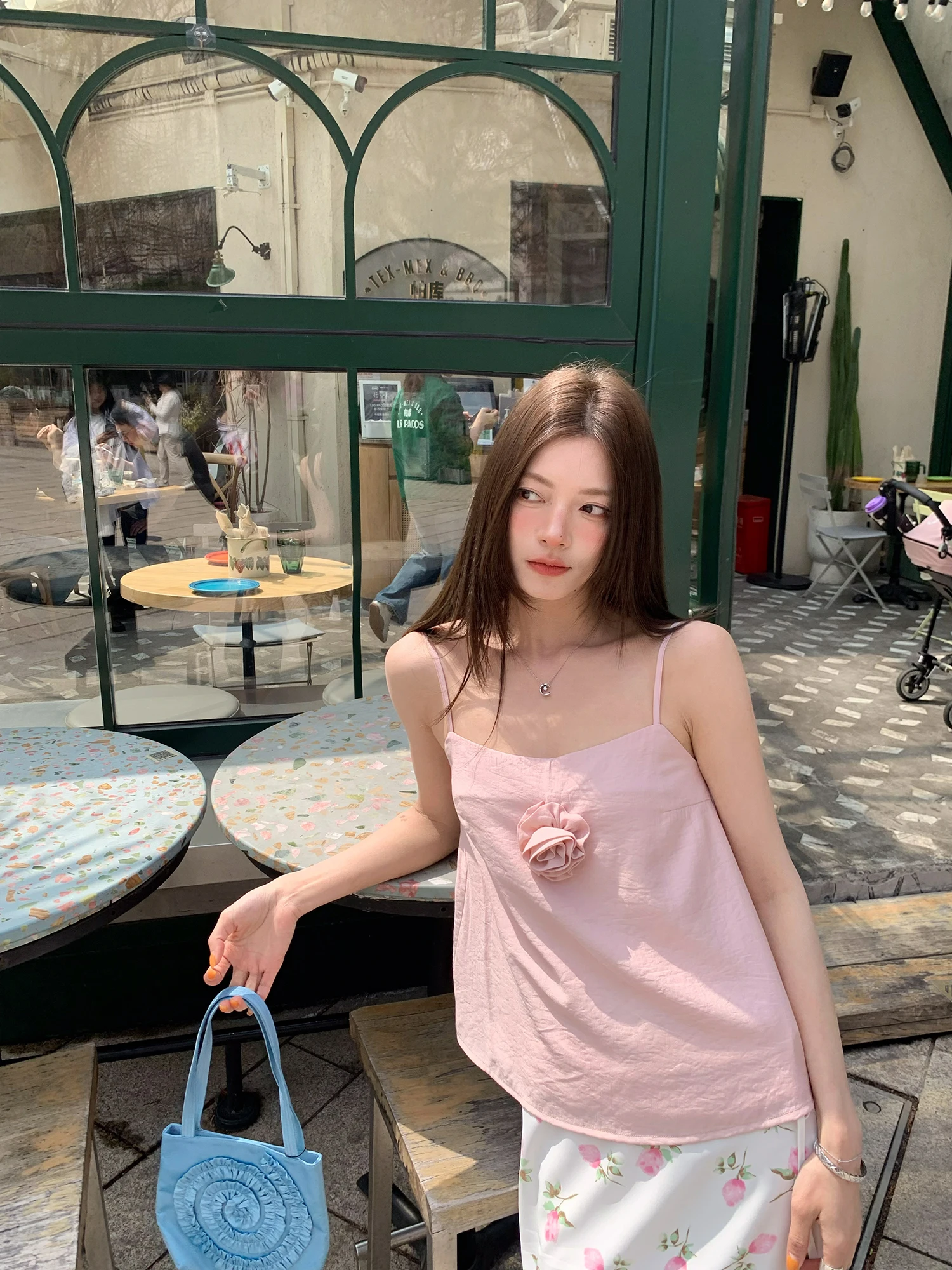 

Женский модный топ-жилет с регулируемыми бретелями, дизайном в виде собачки и розовыми цветами, для коррекции фигуры и поддержки мышц спины, весенняя коллекция