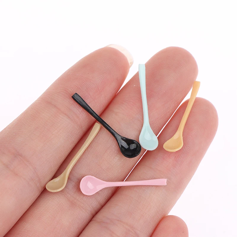 1PC 1:12 Dollhouse Mini Ice Cream Dessert Yogurt Spoon Model Kitchen Accessories For Doll House Decor Kids Toys Random Color