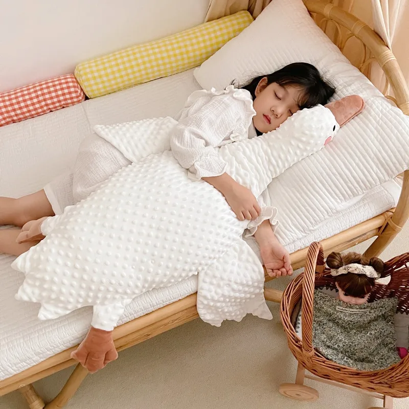 

Подушка EGW 3D в форме гусиных гусинок, Успокаивающая подушка для мальчиков и девочек, мягкая флисовая подушка для обнимания, домашний декор, кровать, диван, декоративная