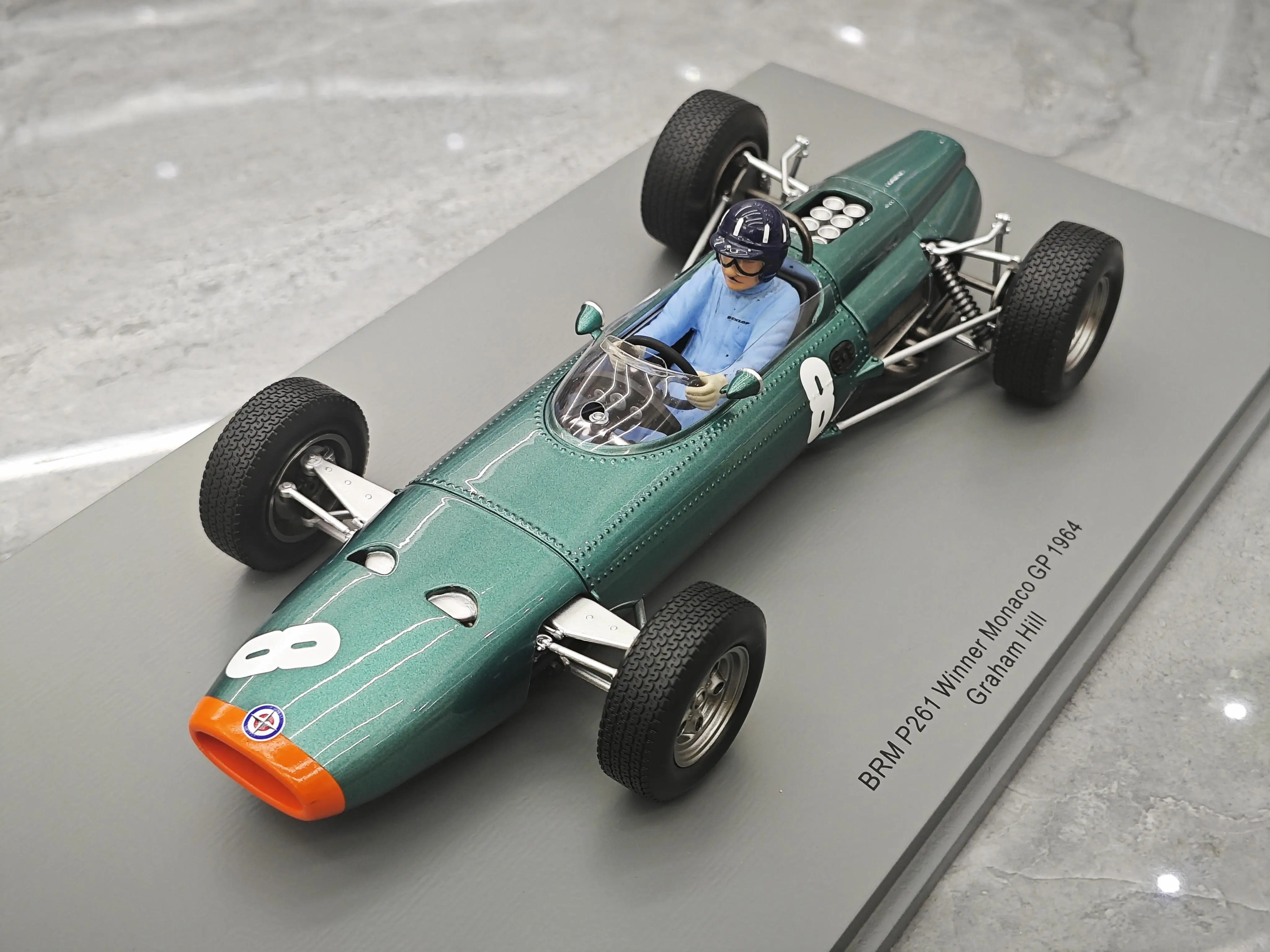 

Искра 1:18 F1 BRM P261 # 8 1964, имитация ограниченной серии, полимерная металлическая статическая модель автомобиля, игрушка в подарок