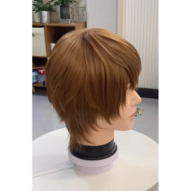 อะนิเมะ Yagami Light คอสเพลย์วิกผม 30 ซม.สั้นวิกผมสีน้ําตาลเข้มสังเคราะห์ทนความร้อนผมฮาโลวีนหมวกวิกผมฟรี