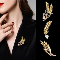 SKEDS Luxury Rhinestone Shiny Brooch Pin For Women Clothing Coat Crystal Pearl Elegant Brooches Pins Lady Jewelry Accessories