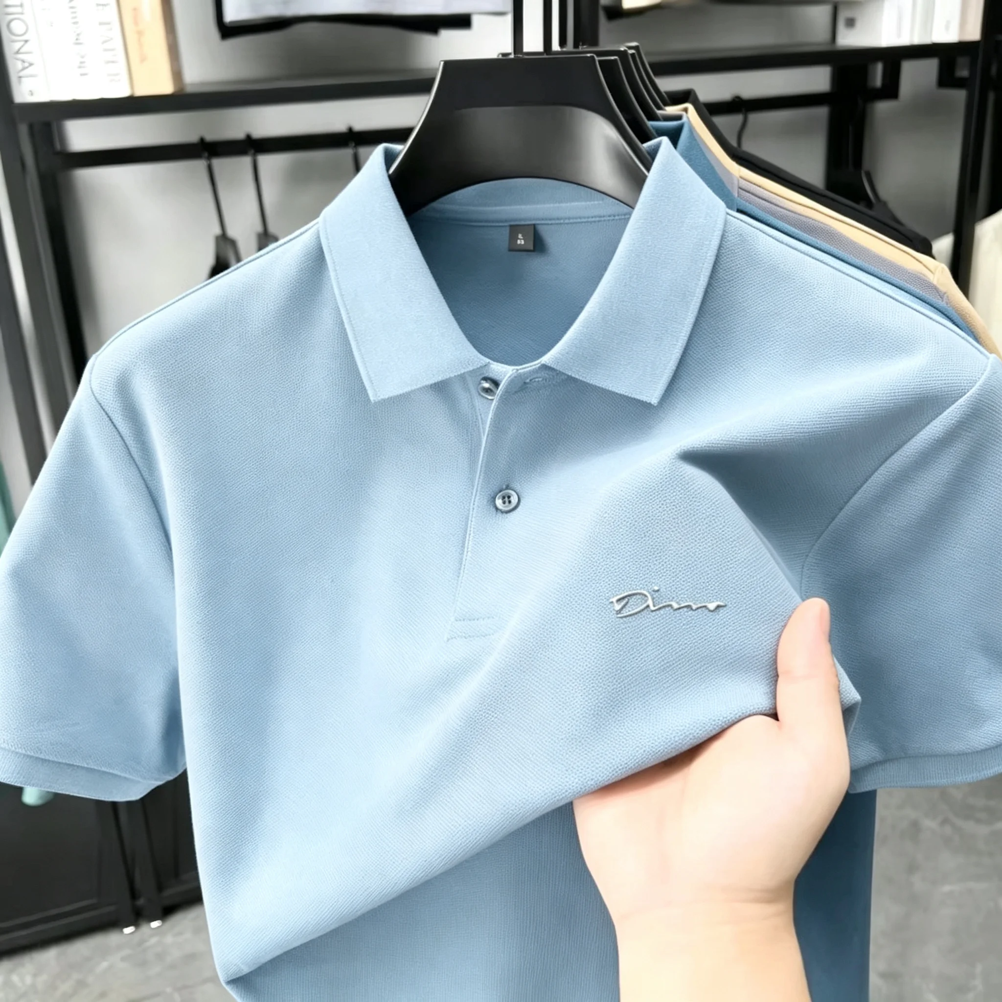 Herren 100% Baumwolle Kurzarm-Poloshirt, Hochwertige Luxusmarke mit Einfacher Buchstaben-Stickerei, Lässiges Atmungsaktives Sommer-T-Shirt – Detail 17