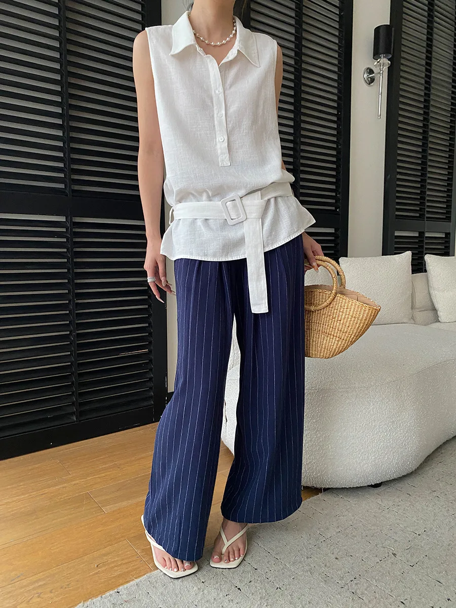 Sommerliches Damen-Tanktop mit einfarbigem Kragen und lockerem Schnitt am Bund – Detail 23