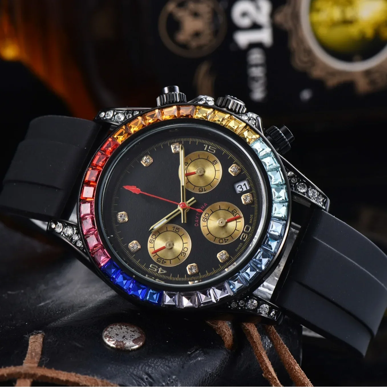 New Men's Watch with Fashionable Trend, High-end Niche Design, Night Light Luxury Disc, Black Silicone Strap, Quartz Watch
