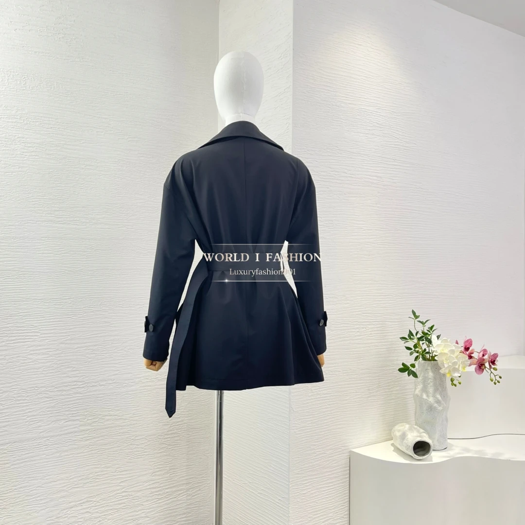 سترة سوداء طويلة الأكمام طية صدر السترة قمم 2025 تصميم جديد #4