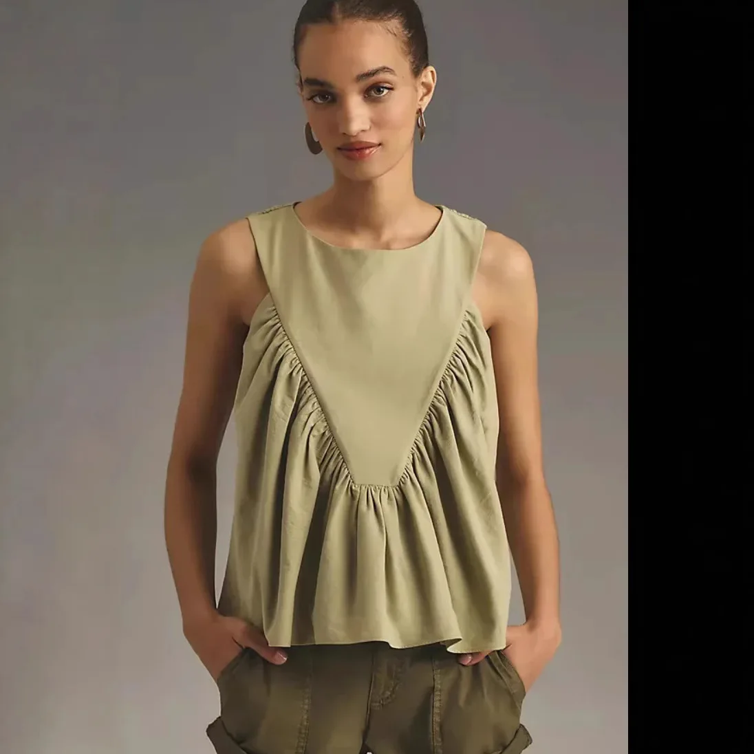 

2025 Summer new,women's clothing,European american style, fashionable t-shirt, solid color pleated sleeveless tank tops