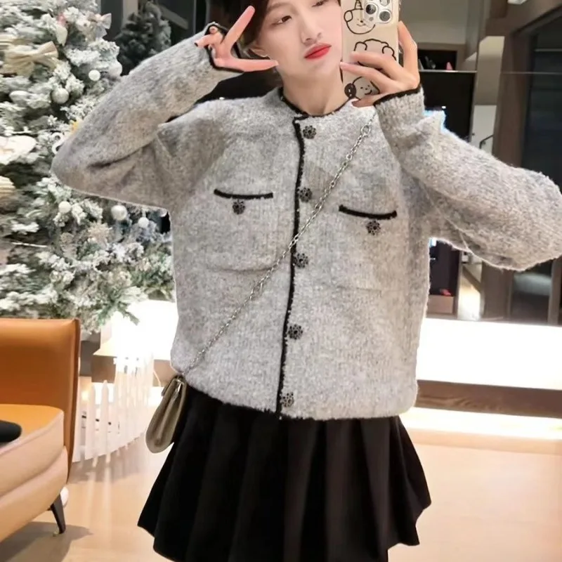 French Fragrant Short Cardigan Coat Women Spring 2023 High end Celebrity Temperament Spring and Autumn Sweater Cardigan Female