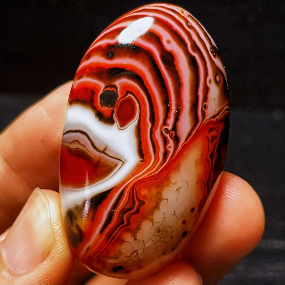 Natural Texture Banded Agate Palm Stone, Tumbled Polished, Genuine Stone, Pendant Making, Crystal Collection, Table Display