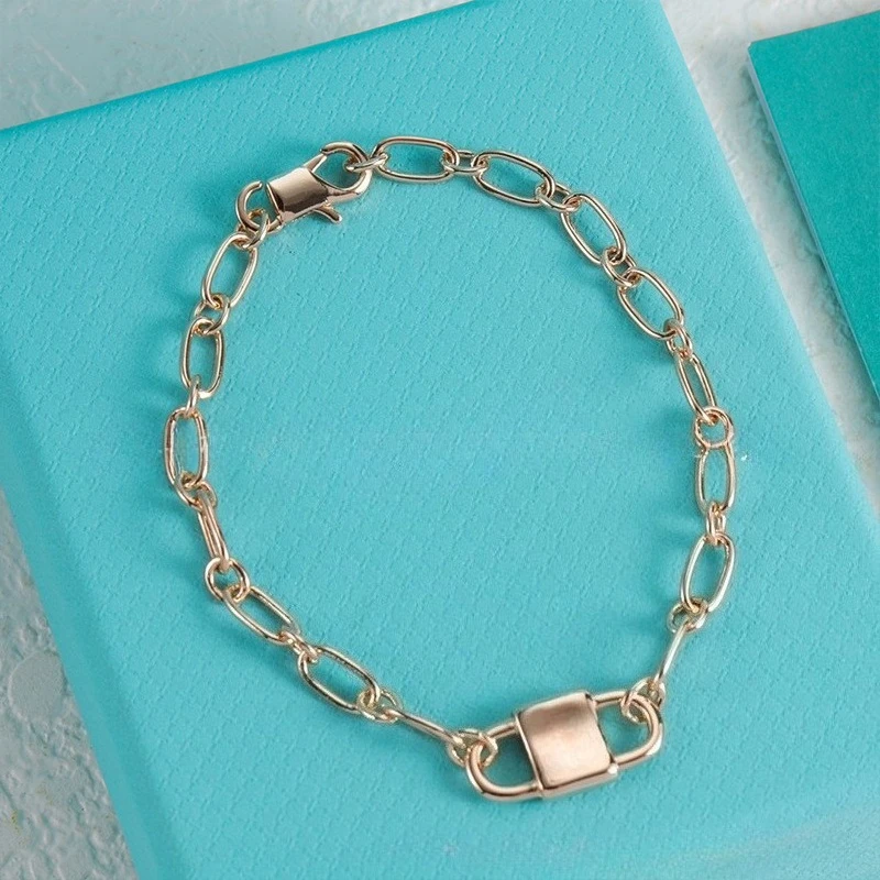 رسالة مزدوجة مشبك قفل رئيس قلادة سوار سلسلة سميكة التجارة الخارجية الكلاسيكية أقراط بسيطة