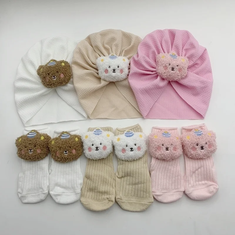 

Детские шапочки и носки с рисунком медведя, комплект для мальчиков и девочек, шапочки-бини, нескользящие длинные носки, реквизит для детской фотосъемки