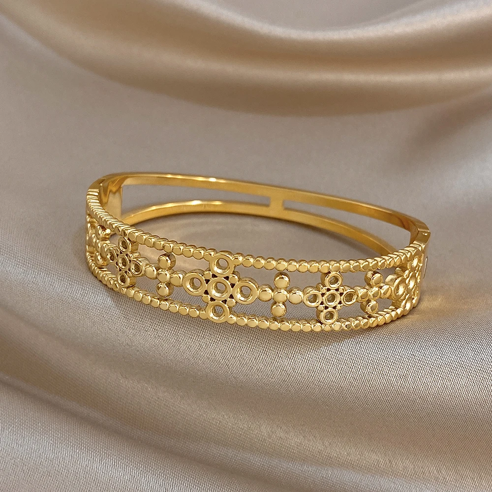 

Freetry Elegant Hollow Small Round Stainless Steel Bracelet for Women Geometric Waterproof Spring Cuff Bangle Holiday Jewelry