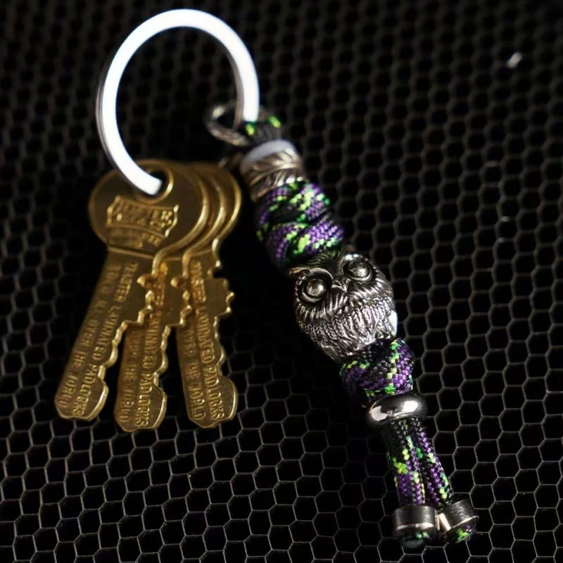 Hand knitting Brass Keychains ,Woven Rope Car Key Ring, Engraved The owl Statue, Outdoor Backpack Key Buckle Men Small Trinket