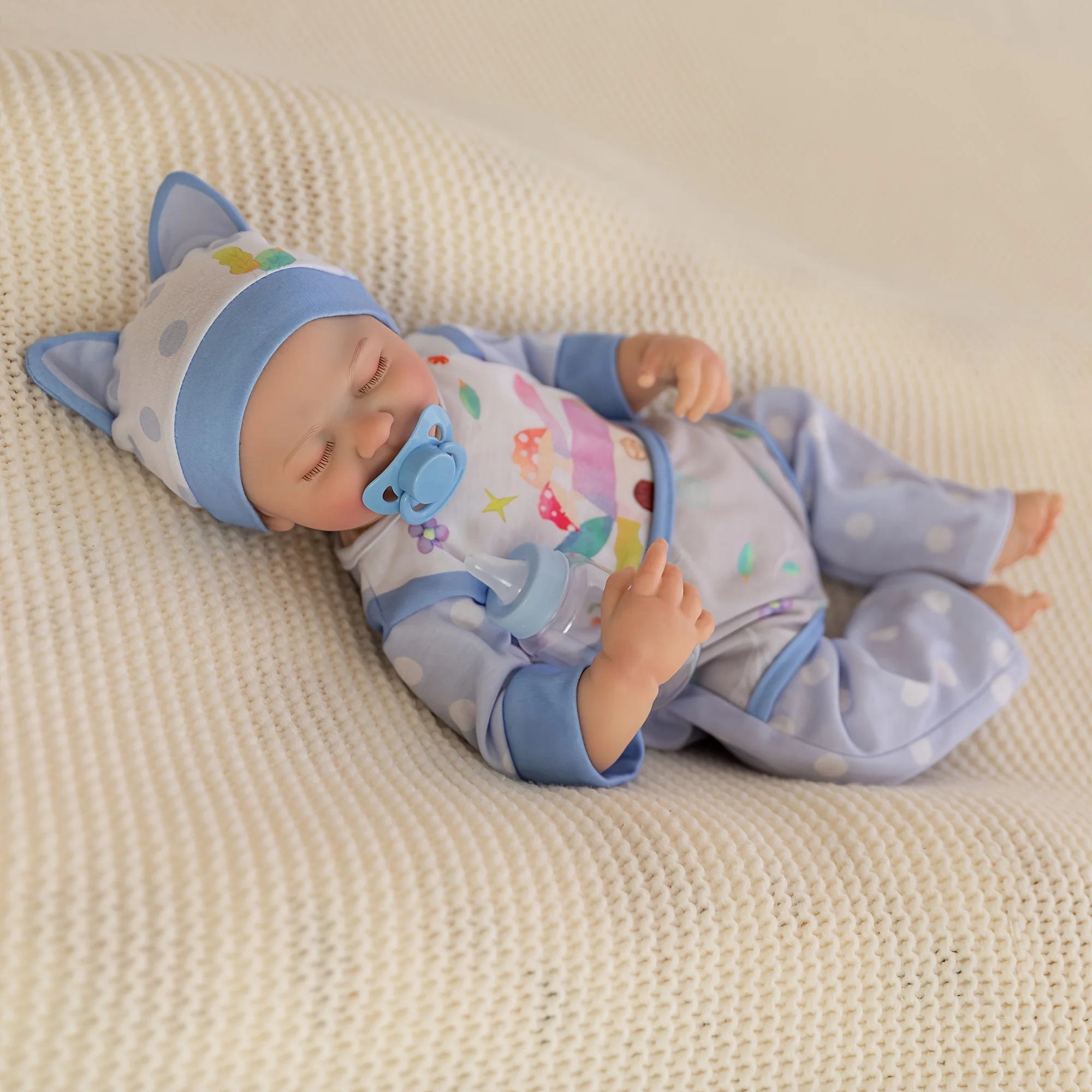 18 Inch Sleeping Revival Doll Hand- Implanted Eyelashes Realistic Vinyl Skin Collectible Figurine for Display Suitable for Collectors