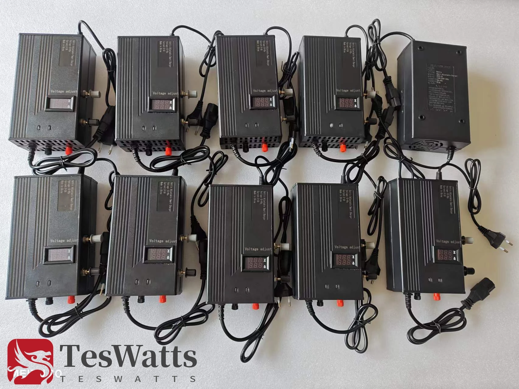 

Adjustable 10-90v 5A charger 14.6v 24v 36v 48v 60v 72v 58.8v 84v 42v 67.2v 73v 87.6v 42v for LTO Lithium battery lifepo4 pack