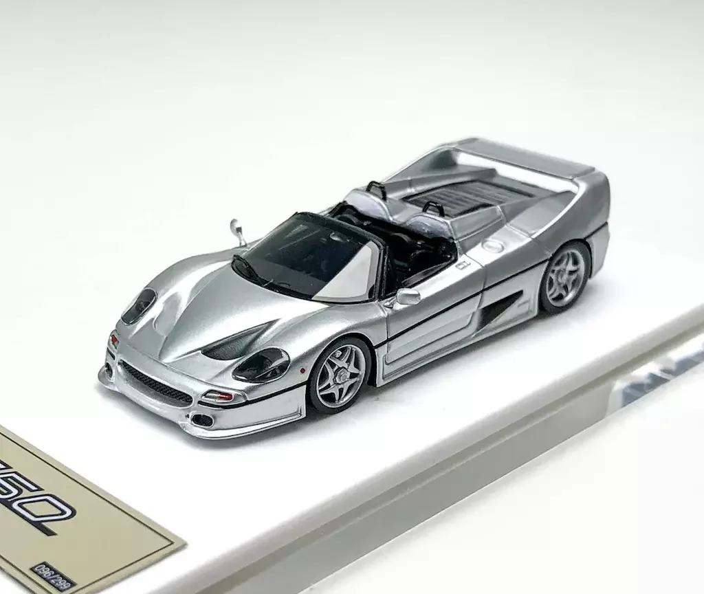 

DMH 1:64 Silver F50 Aperta Convertible Sport Model Diecast Resin Car Collection Limited Edition Hobby Toys