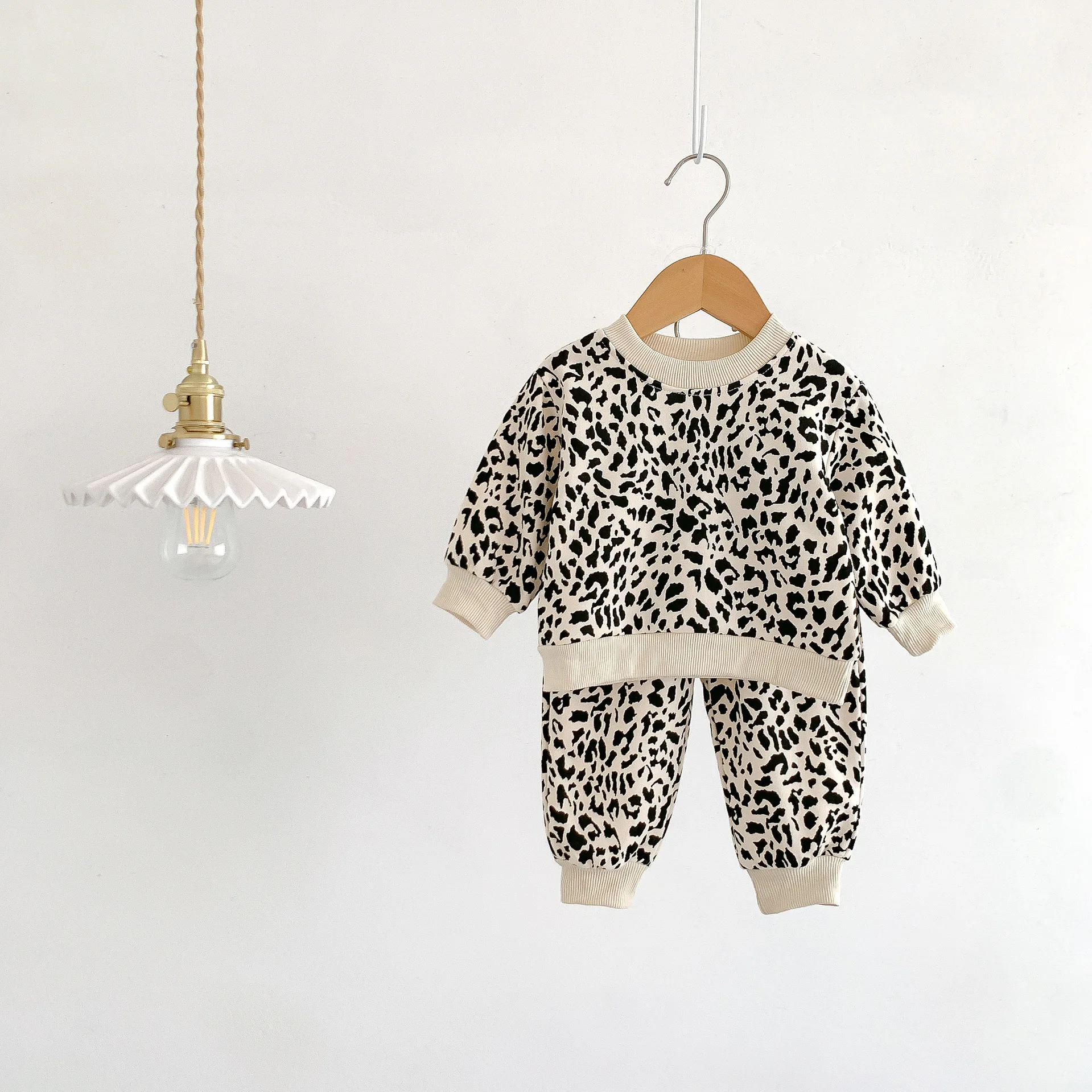 Autumn Baby Super Bird Boy Girl Tricot Babies Clothes Wholesale Leopard Print Sweatshirt Cotton Long Sleeve Suit Kids Outfit Set