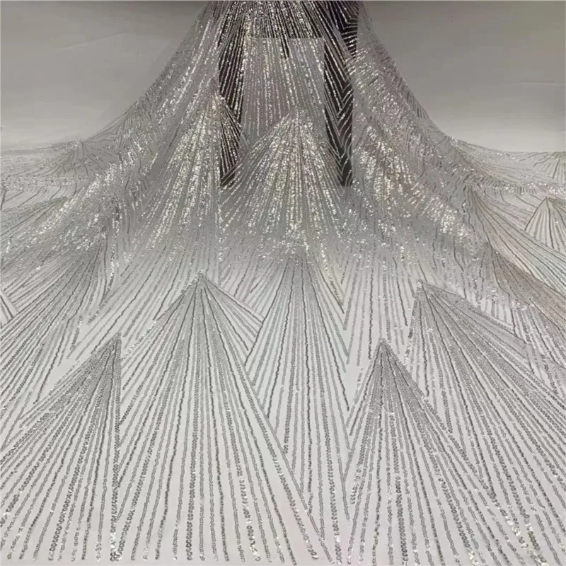 Catwalk Heavy Industry Line Sheet Wedding Dress Performance Costume Evening Beads Sequins Embroidered Mesh Fabric