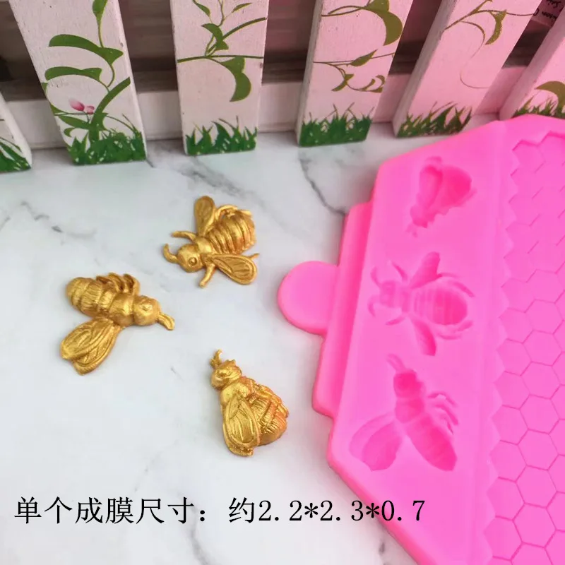 DIY Glue Dropping Mold Bee Honeycomb Modeling Sugar Turning Silica Gel Mold Bee Chocolate Cake Insert Decorative Mold