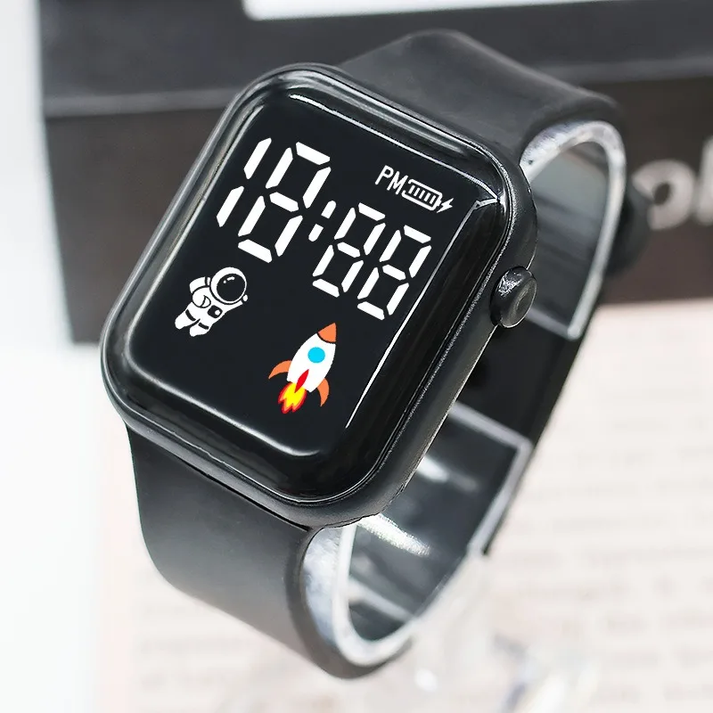 ساعة أطفال إلكترونية رياضية LED ساعات رقمية للأطفال بنين بنات هدايا رائد فضاء سيليكون حزام التعليم المبكر ساعة اليد