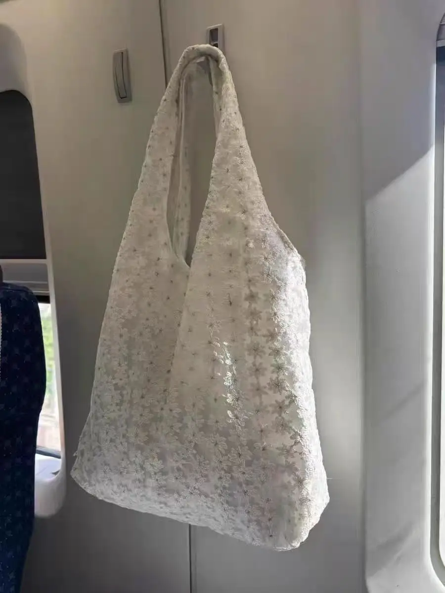 

Холщовая большая сумка с цветочным принтом Сакура, летняя сумка Me, простая кружевная сумка на одно плечо, женская сумка-жилет, современная нейтральная сумка для повседневного использования