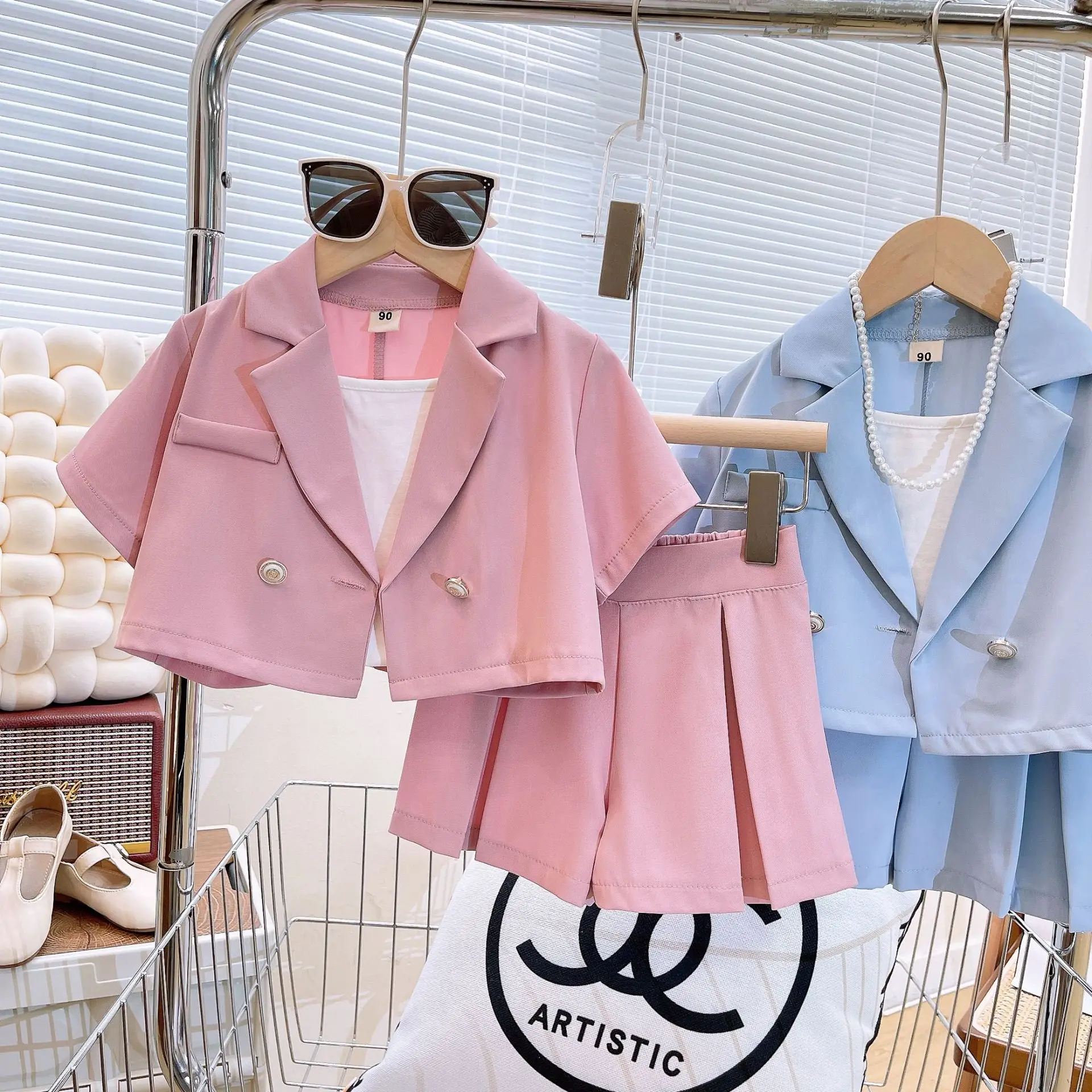 2026 Spring and Summer New Girls' Set Korean Fashion Small Suit Strap Three piece Set