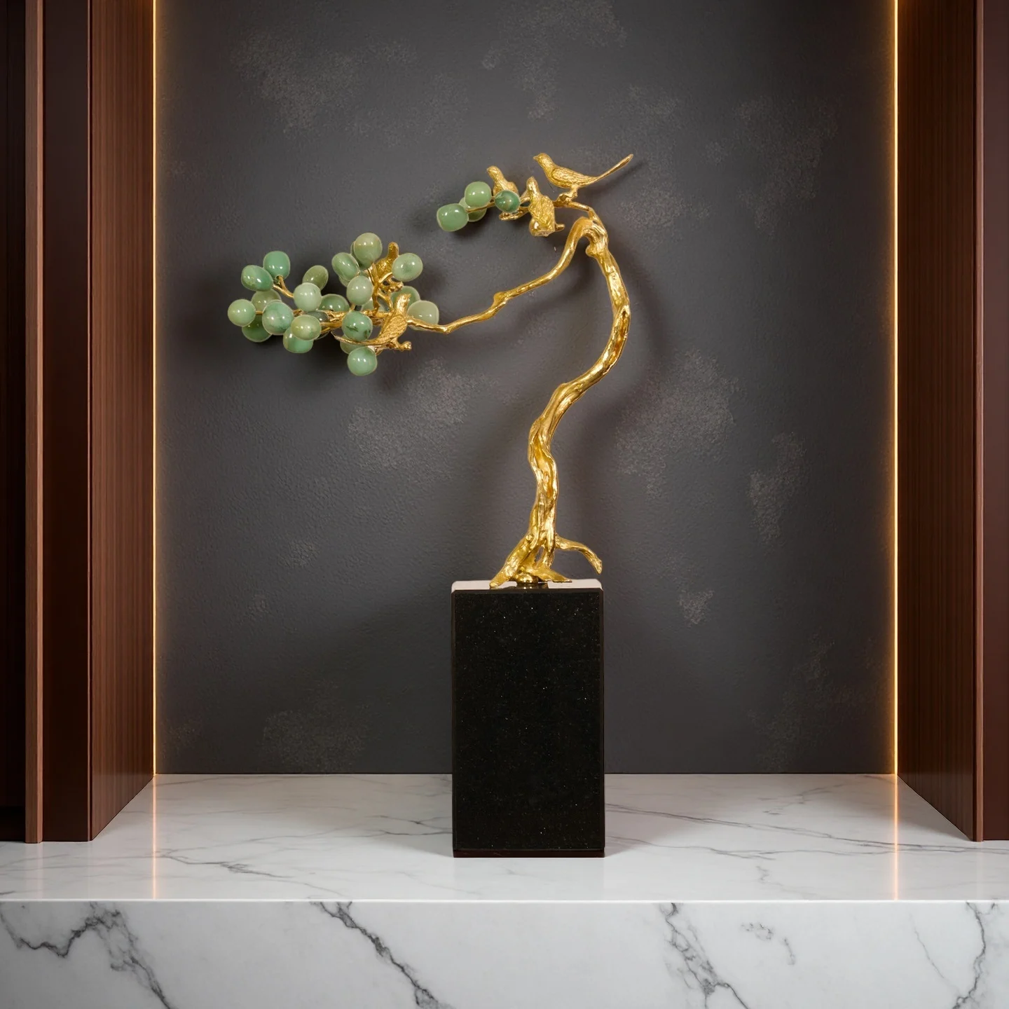 European-style Luxury Brass And Marble Ornaments With Green Agate Stone For Living Room Or Office Placement