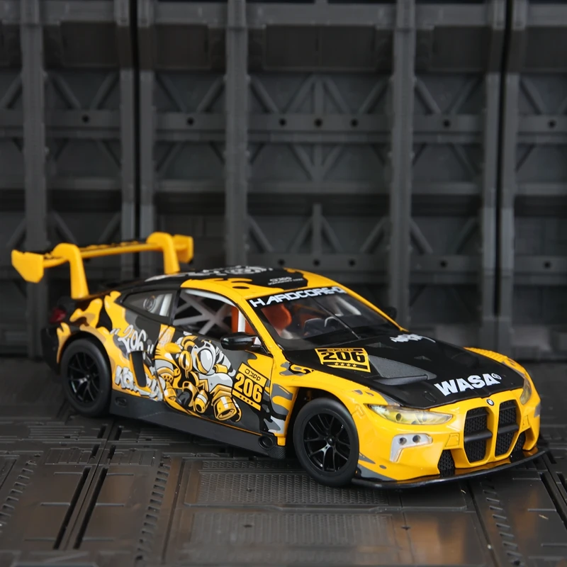 CCA 1:24 Audi R8 LMS WASA modèle de voiture en alliage BMW M4 GT3 WASA course adapté à la collection et peut être offerte en cadeau aux enfants