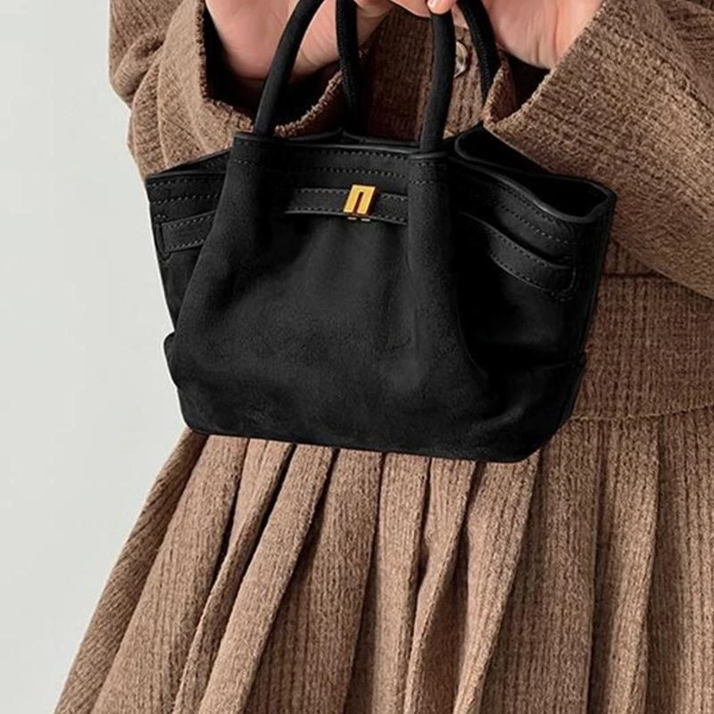 Y3NE Women's 2024 Leather Shoulder Bag Mini Dumpling Designs Fashion Handbag Casual Work Satchel Purse Crossbody Bag