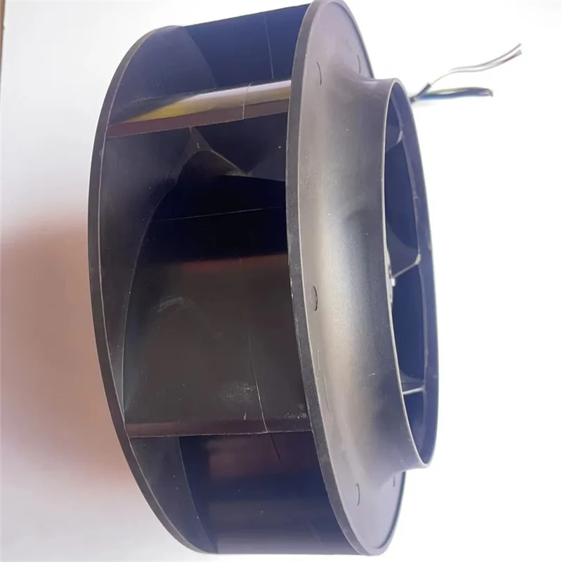 R2E225-BD92-51 M2E068-DF 230V 7 سلك يؤدي مروحة الطرد المركزي AC