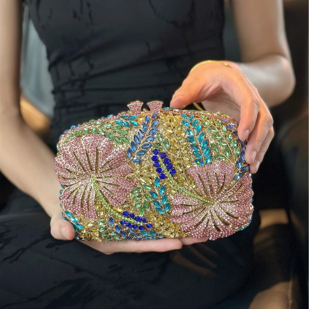 

Luxury Designer Wedding Party Clutch Purse Crystal Shiny Floral Metal Box Women Handbag Glitter Rhinestones Diamond Evening Bag