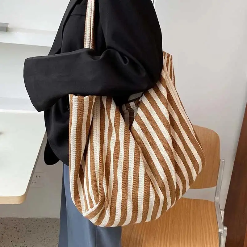 New Fashion Women\'s Tote Shoulder Bag Designer Striped Casual Handbag for Women 2022 Simple Large Capacity Female Shopper Bags