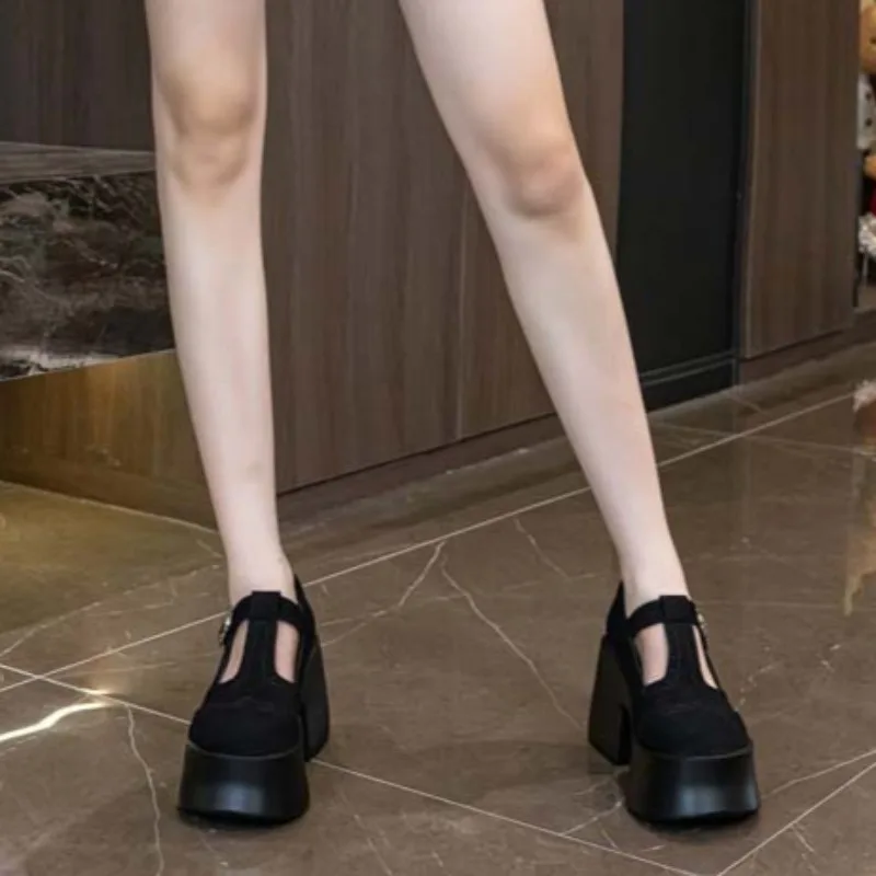 Vintage-Style Faux Suede Platform Chunky Heel Women's Pumps Fashion Polka-Dot T-Strap Mary Jane Shoes Cute Round-Toe Lolita Shoe