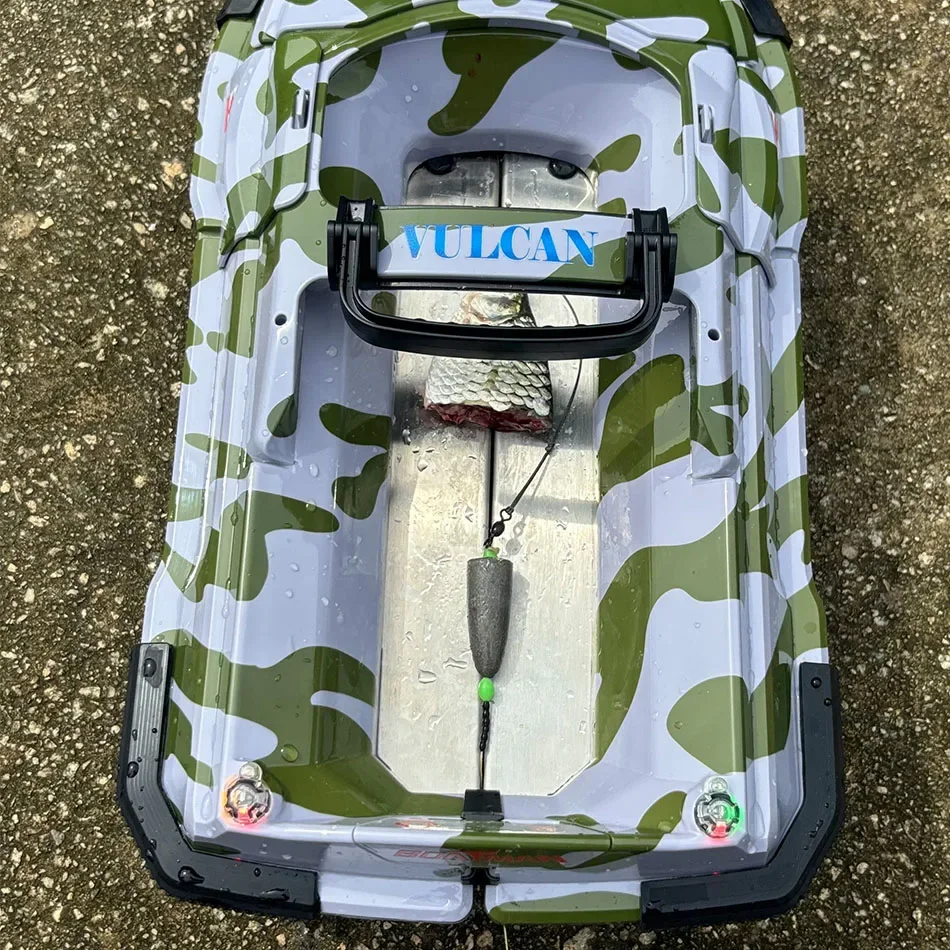 Basic Carp Fishing Boat with Auto Return To Home Point Function