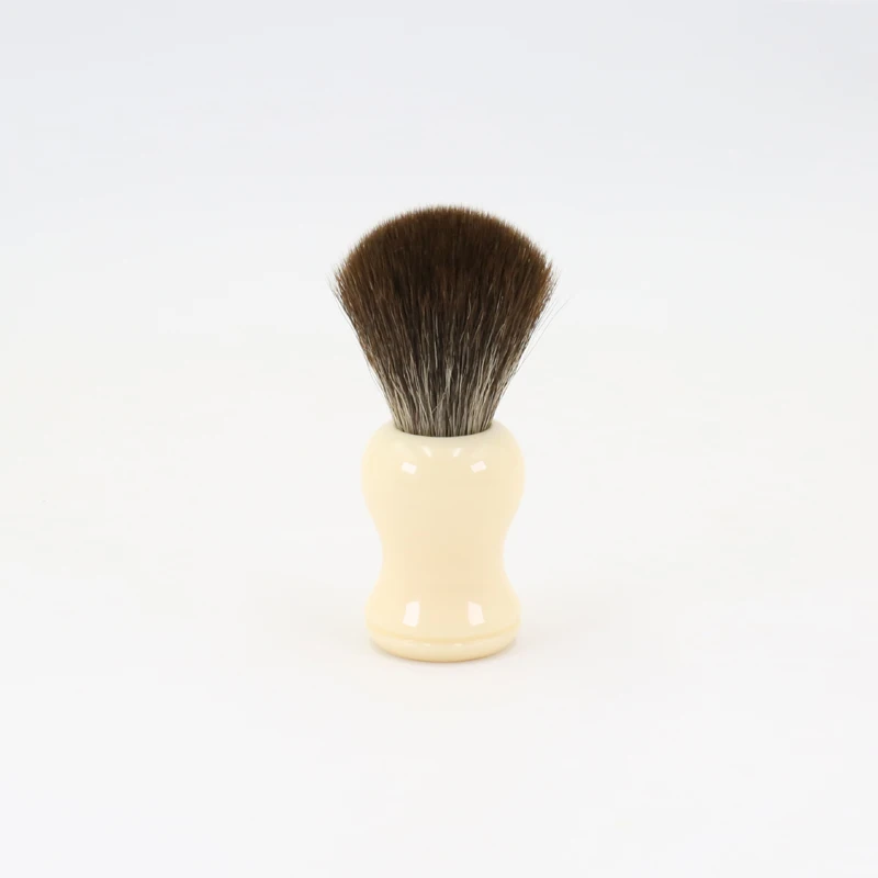 

Yaqi Defect Special Offer 20mm Synthetic Hair Resin Handle Shave Brush Man