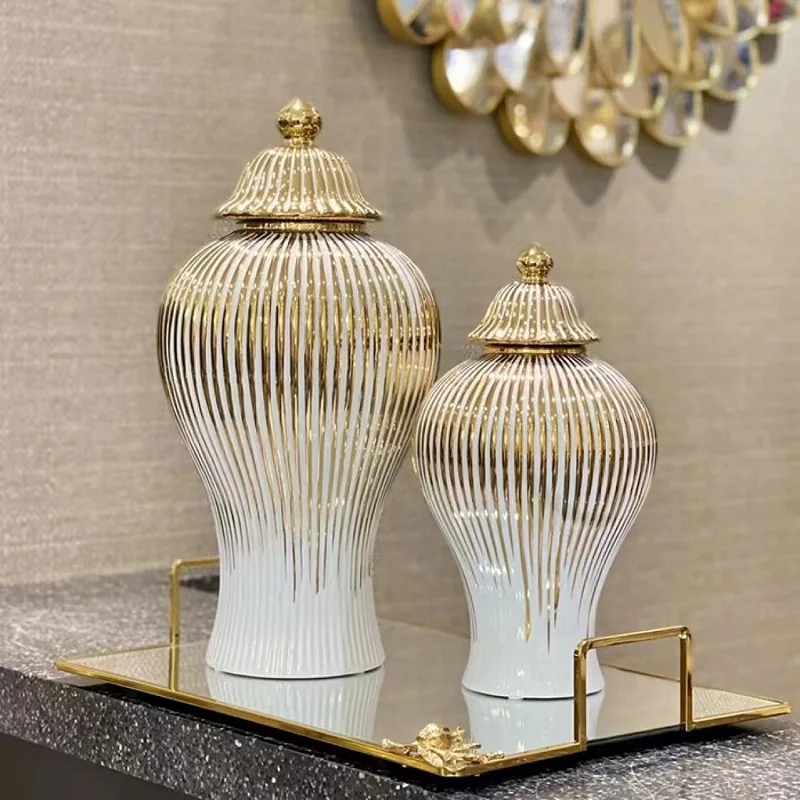 Luxury European style gold plated general jar, vase, handicraft, decoration, soft decoration, storage tank in the entrance