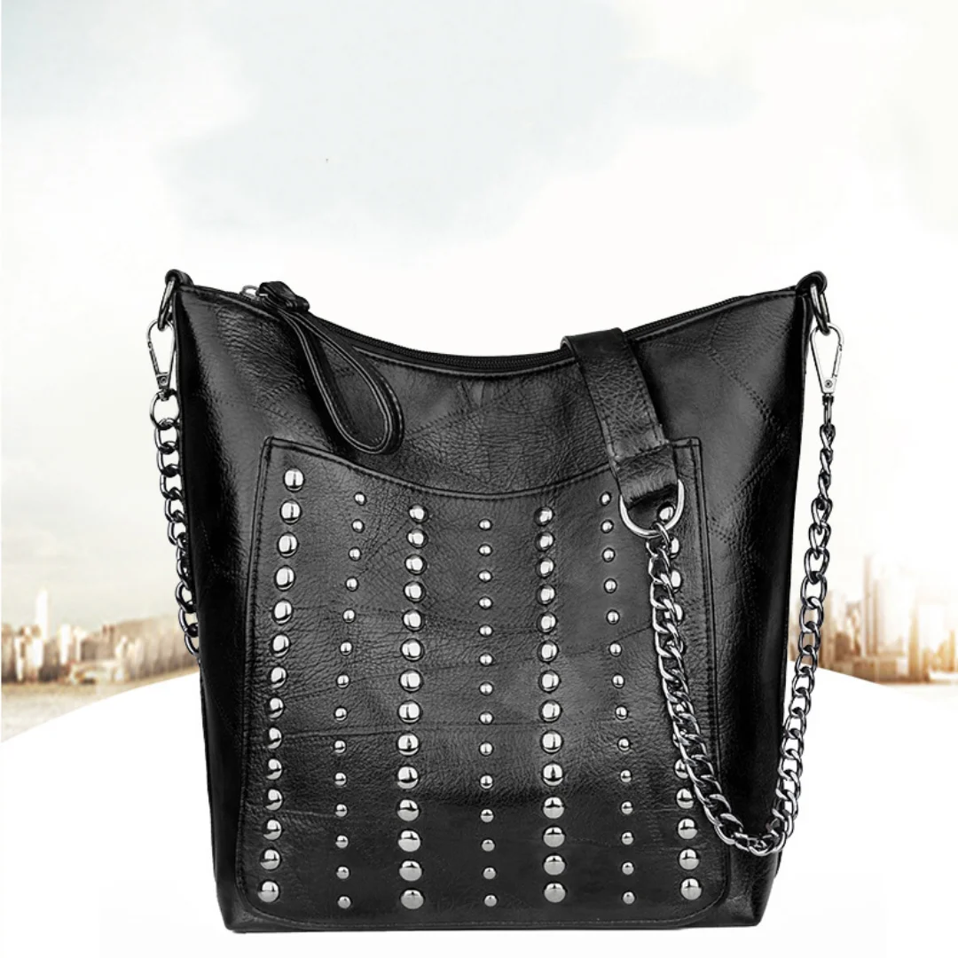 Vintage Style Studded Versatile Shoulder Bag Rivet PU Leather Shoulder Bag Large Capacity Zipper Punk Style Trendy Crossbody Bag