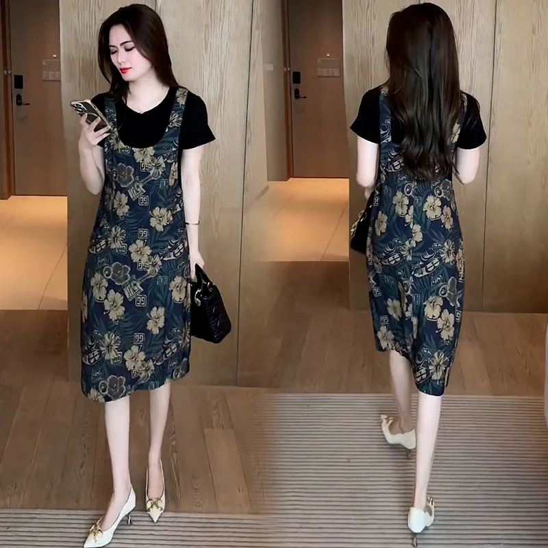 

2024Summer Western Temperament Slimming Small Stitching Straight Printed Dress Fashion Fake Two Pieces Strap Dress Women