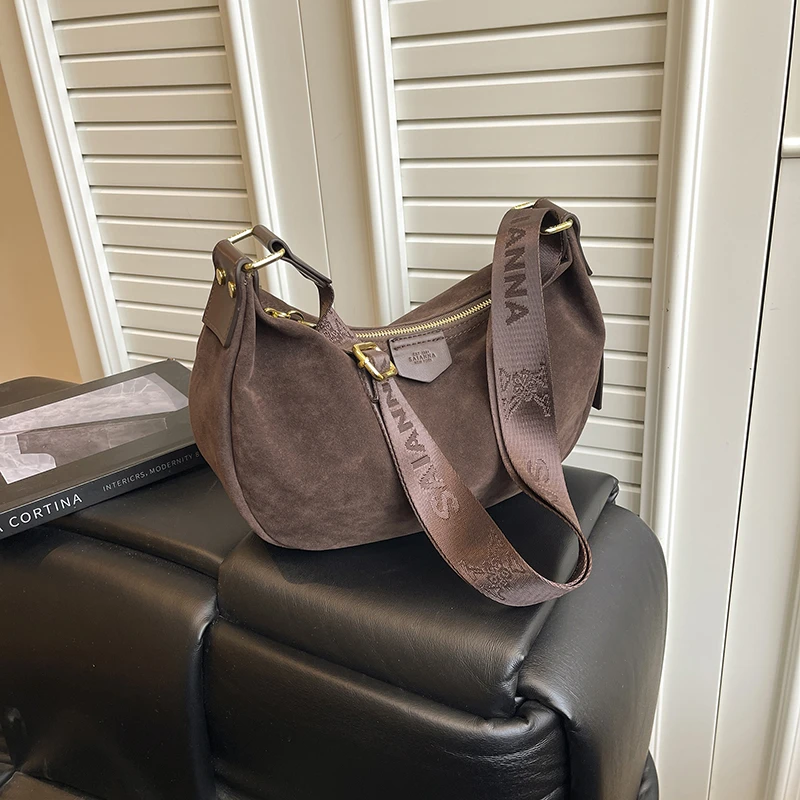 Tas Komuter Desain Logo Huruf Trendi Kulit Elegan Klasik Untuk Wanita Warna Solid Kapasitas Besar