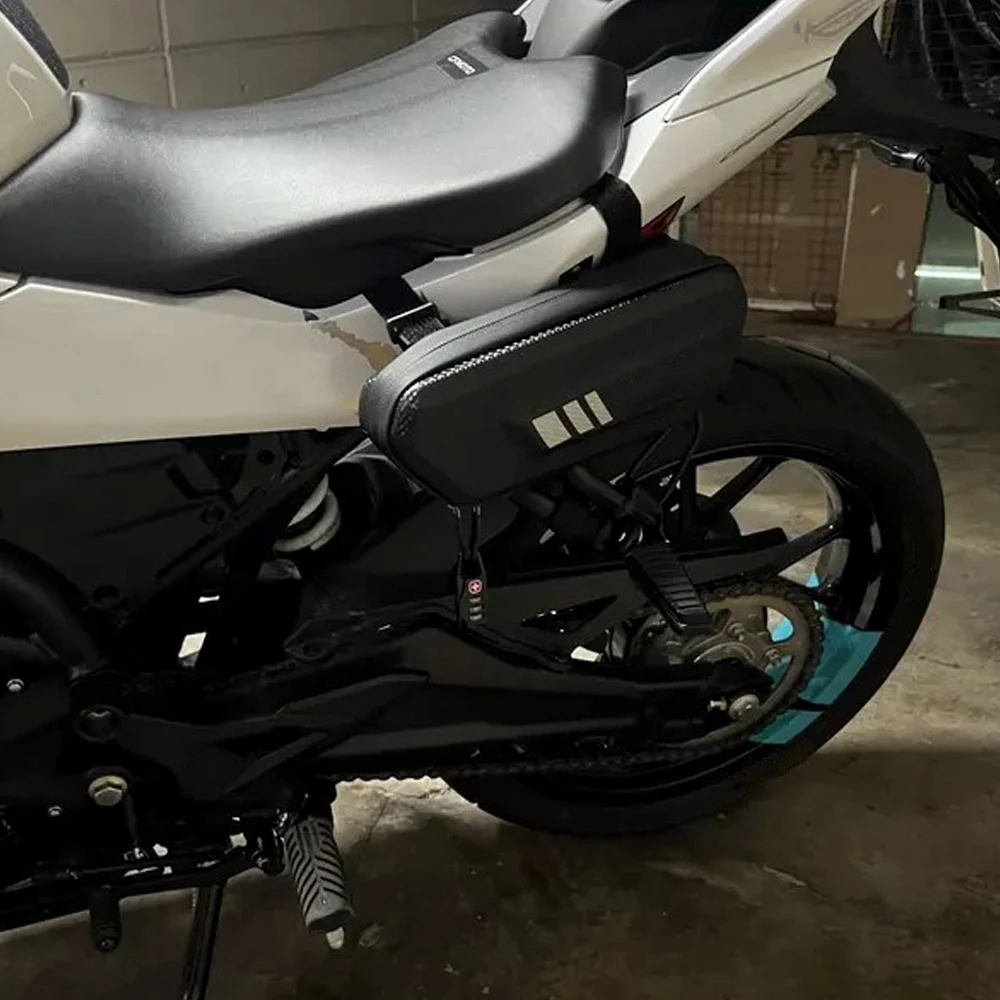 

Accessories For Speed Triple / R Scrambler Tiger 800 900 XC 1050 1200 Motorcycle Side Storage Bag Waterproof luggage Travel Bag
