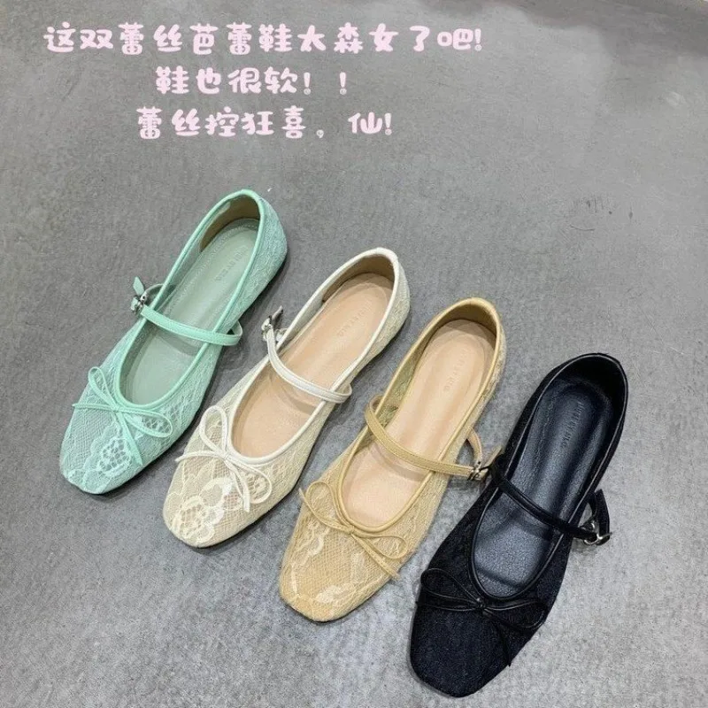 

Hollow Sandals Women Flats Shallow New Beach Shoes Comfort Retro Female Flat Shoes Summer Casual Breathable Elastic Flattie New
