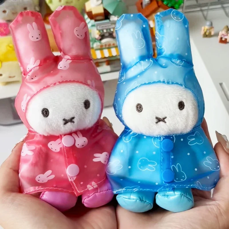 Image of Neue Miffy Regenmantel-Serie Blind Box 10cm Kaninchen Plüsch-Schlüsselanhänger Ornament Sammlerstück Taschenanhänger Geburtstagsgeschenk Spielzeug